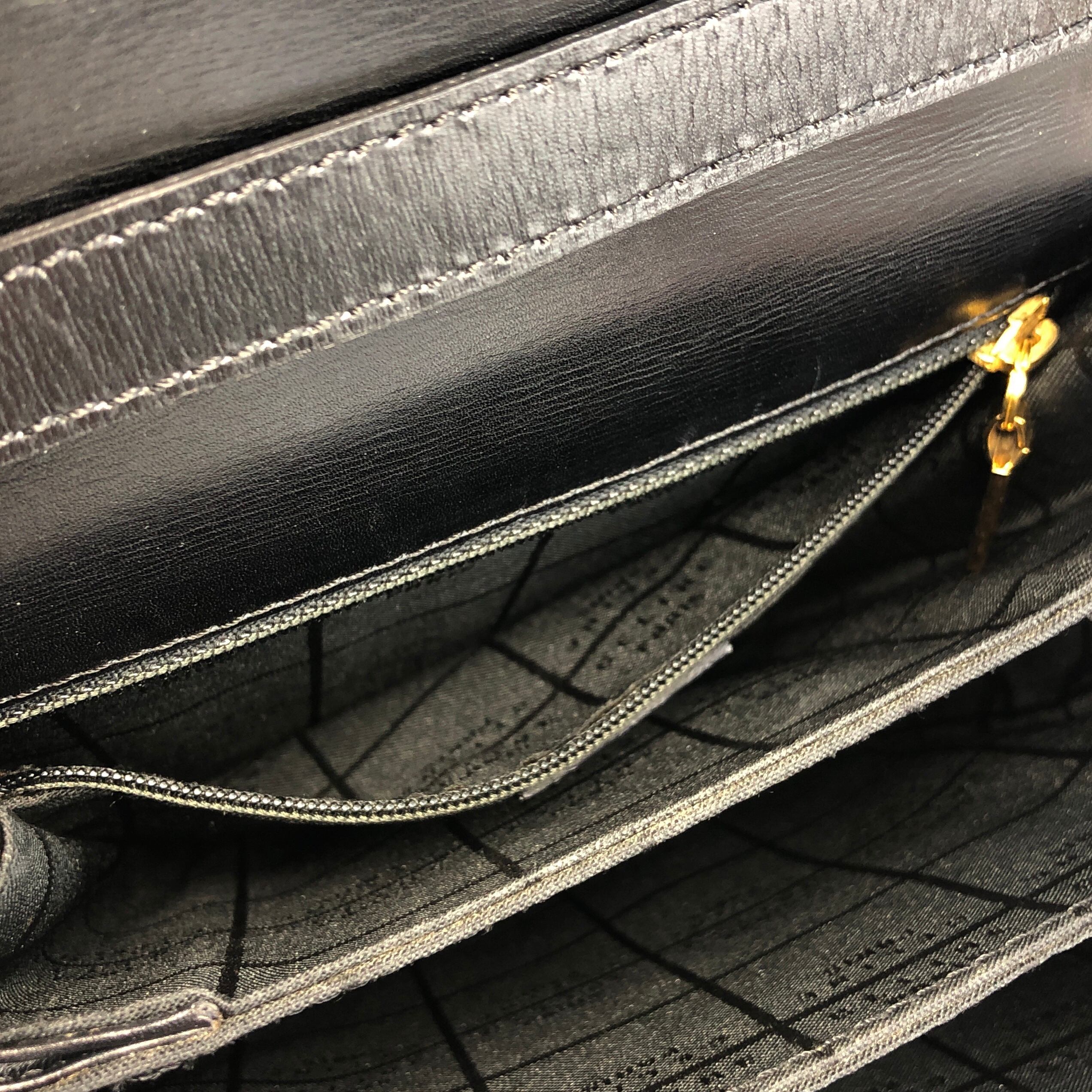 90s CELINE セリーヌ 長財布 ブラック 黒 本革 レザー 馬車 ホース 90s CELINE セリーヌ 長財布 ブラック 黒 本革 レザー 馬車 ホース