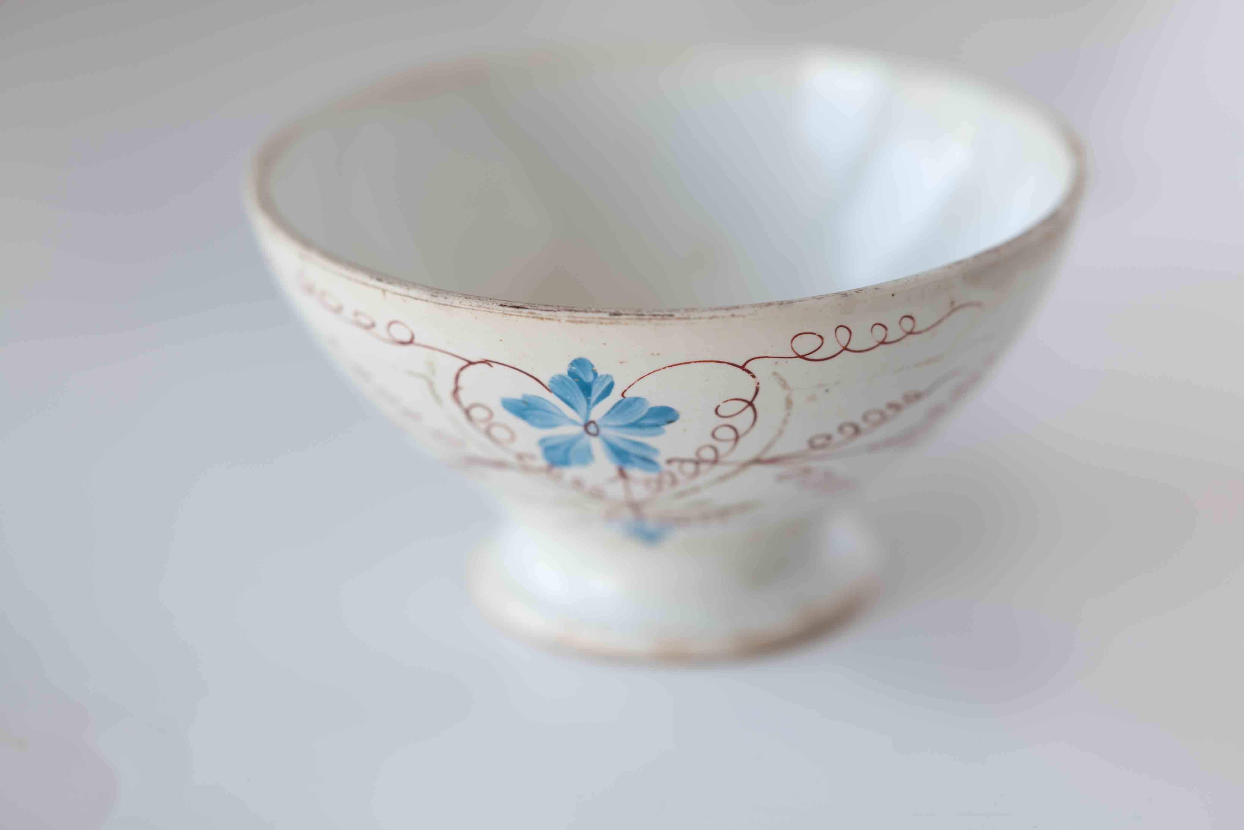 フランス Luneville(リュネヴィル)製 リュネヴィルKGボウル 手書きの線が見事です!