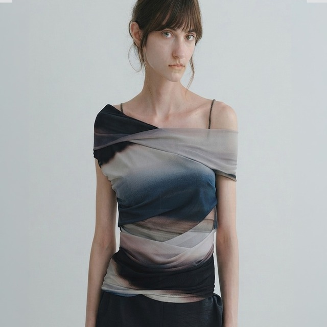 Draped platform sabo A00180