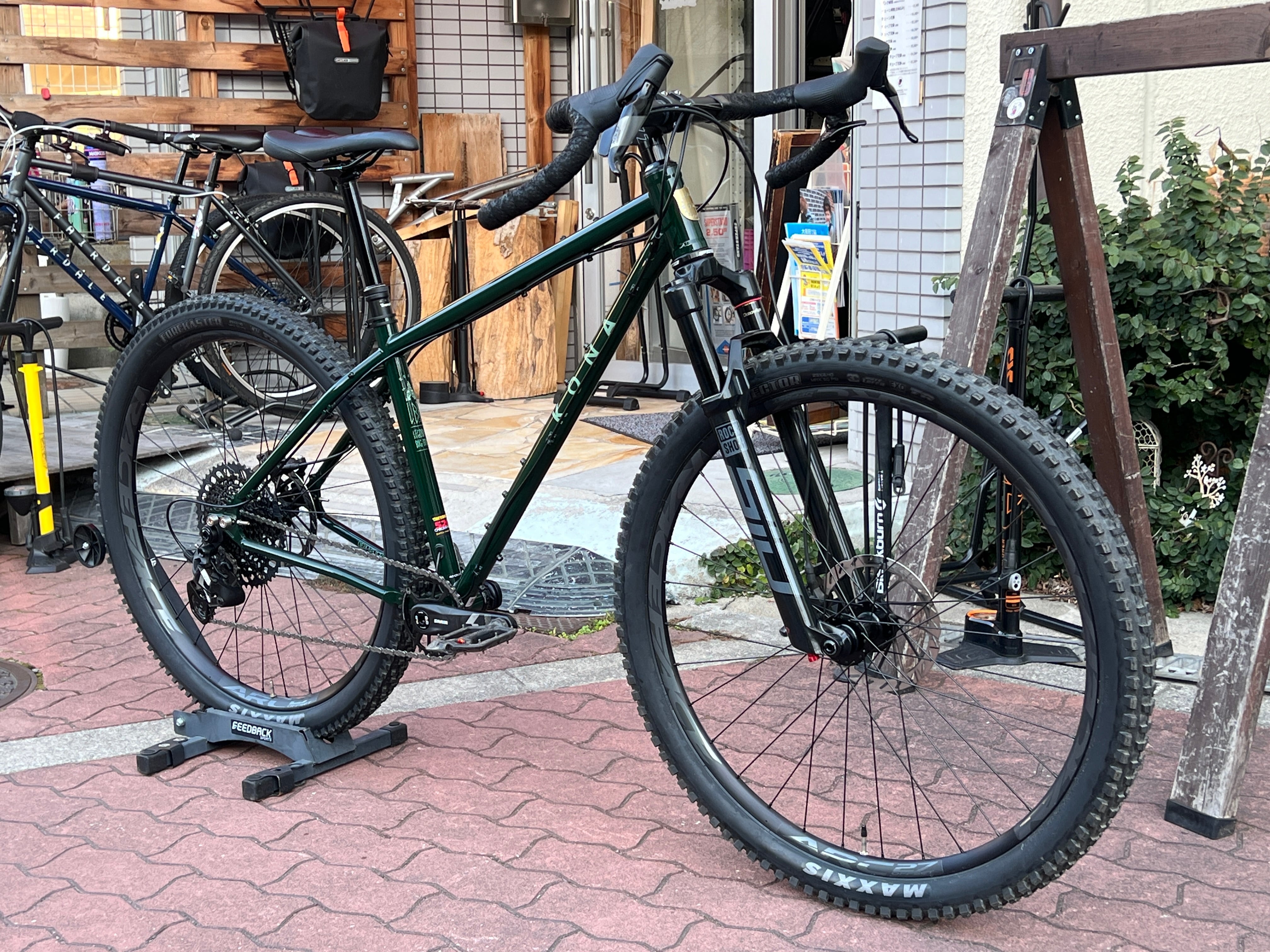KONA / コナ | Snatch Cycles
