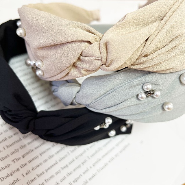 ターバン風パールカチューシャ  レディース ヘアアクセサリー まとめ髪 ヘアアレンジ  w-0318