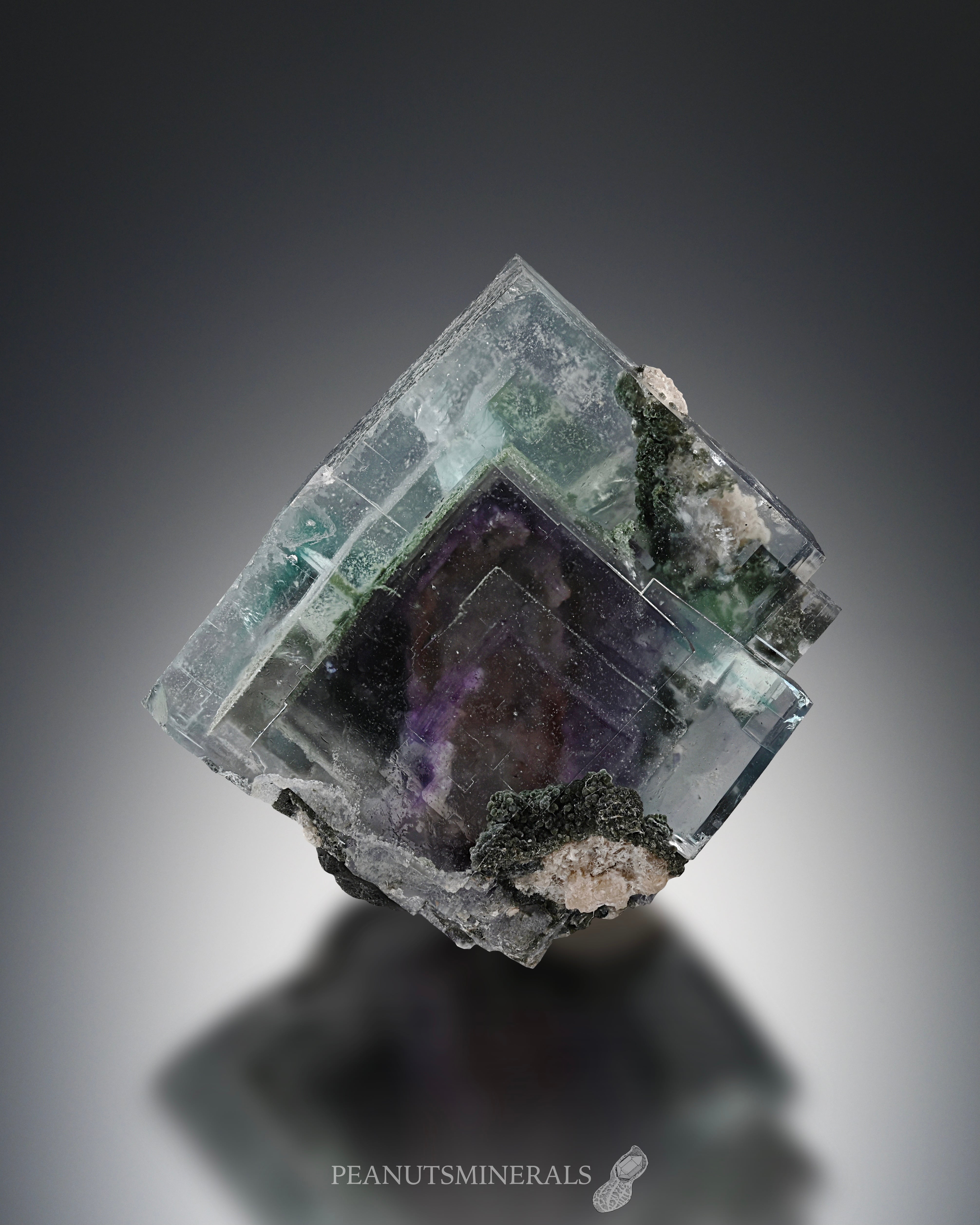 フローライト【Fluorite】中国産