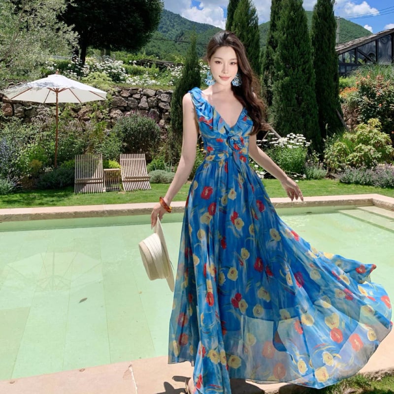 青と黒の花柄ノースリーブドレス フラワー ノースリーブ Aライン ドレス | she is （シーイズ