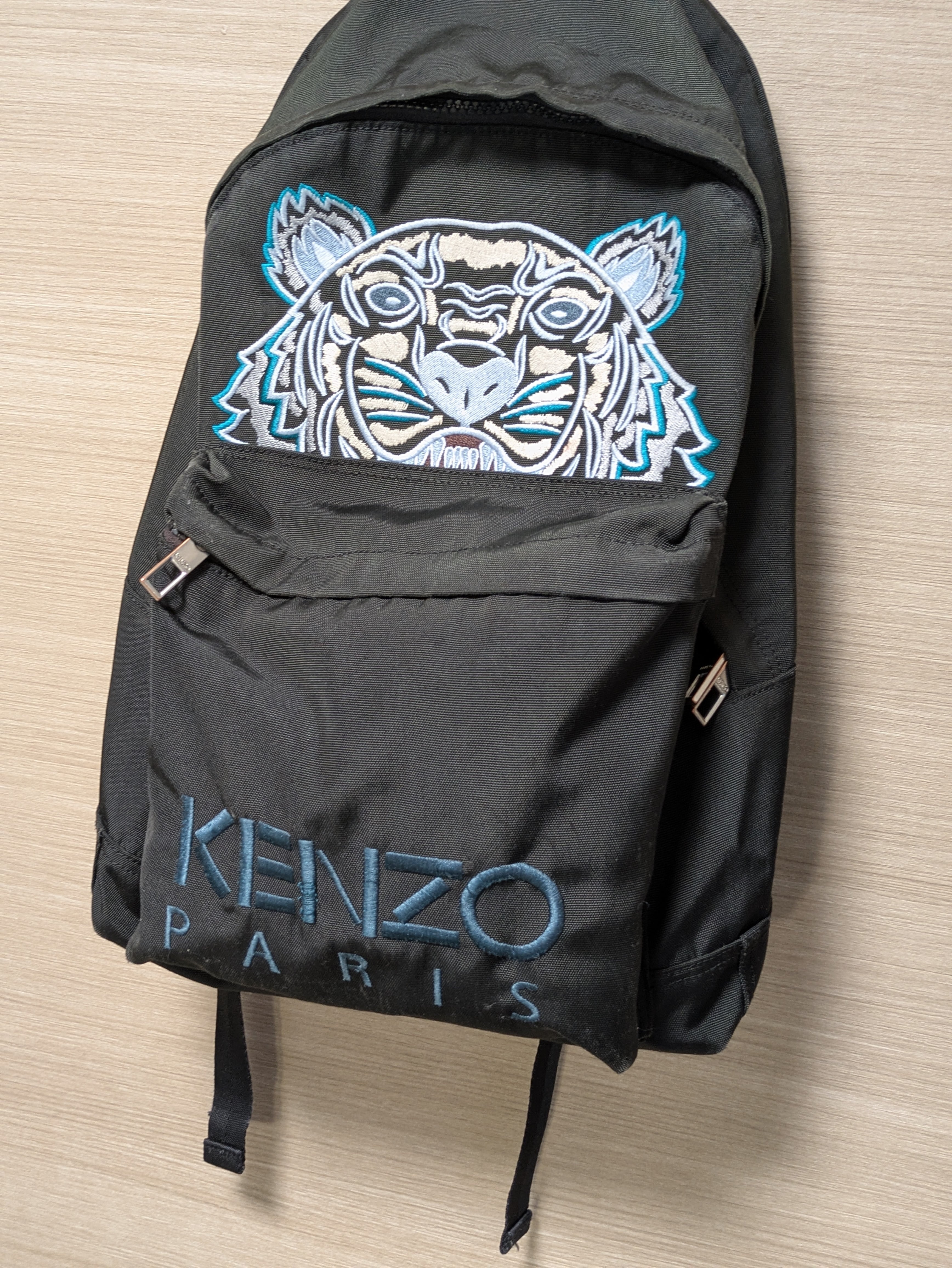 KENZO Tiger Embroidery Backpack Black / With Dust Bag & Care Card