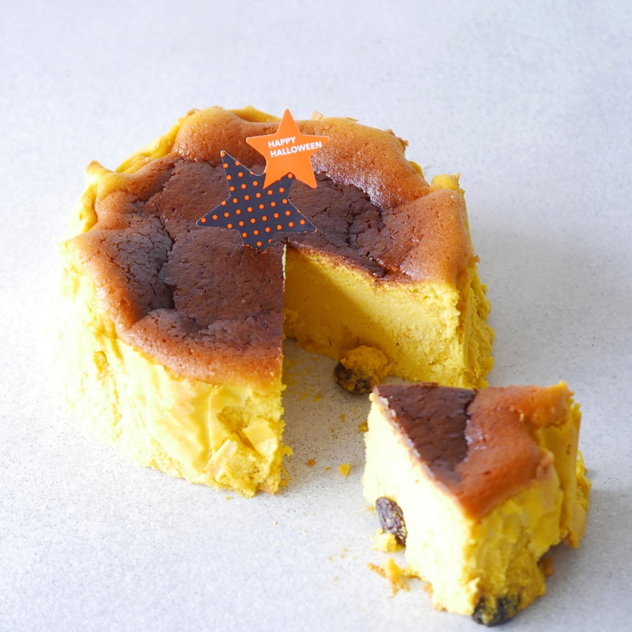 【OUTLET】かぼちゃの濃厚バスクチーズケーキ