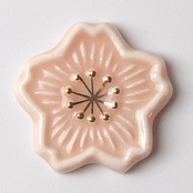 桜　ブローチ