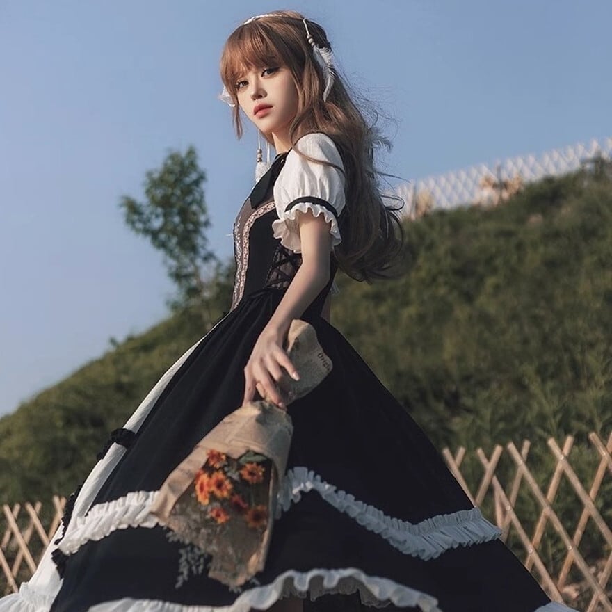 クラロリ 半袖ワンピ 薔薇刺繍 レースアップ リボン フリル ガーリー
