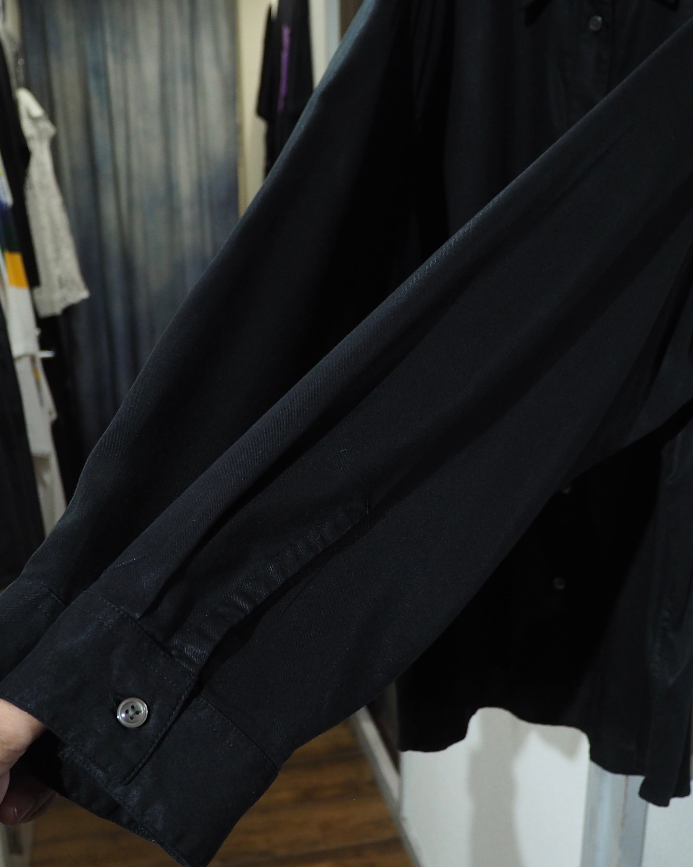 " DIESEL " D ‐ Logo Embroidery Black Drape Over Silhouette Shirt