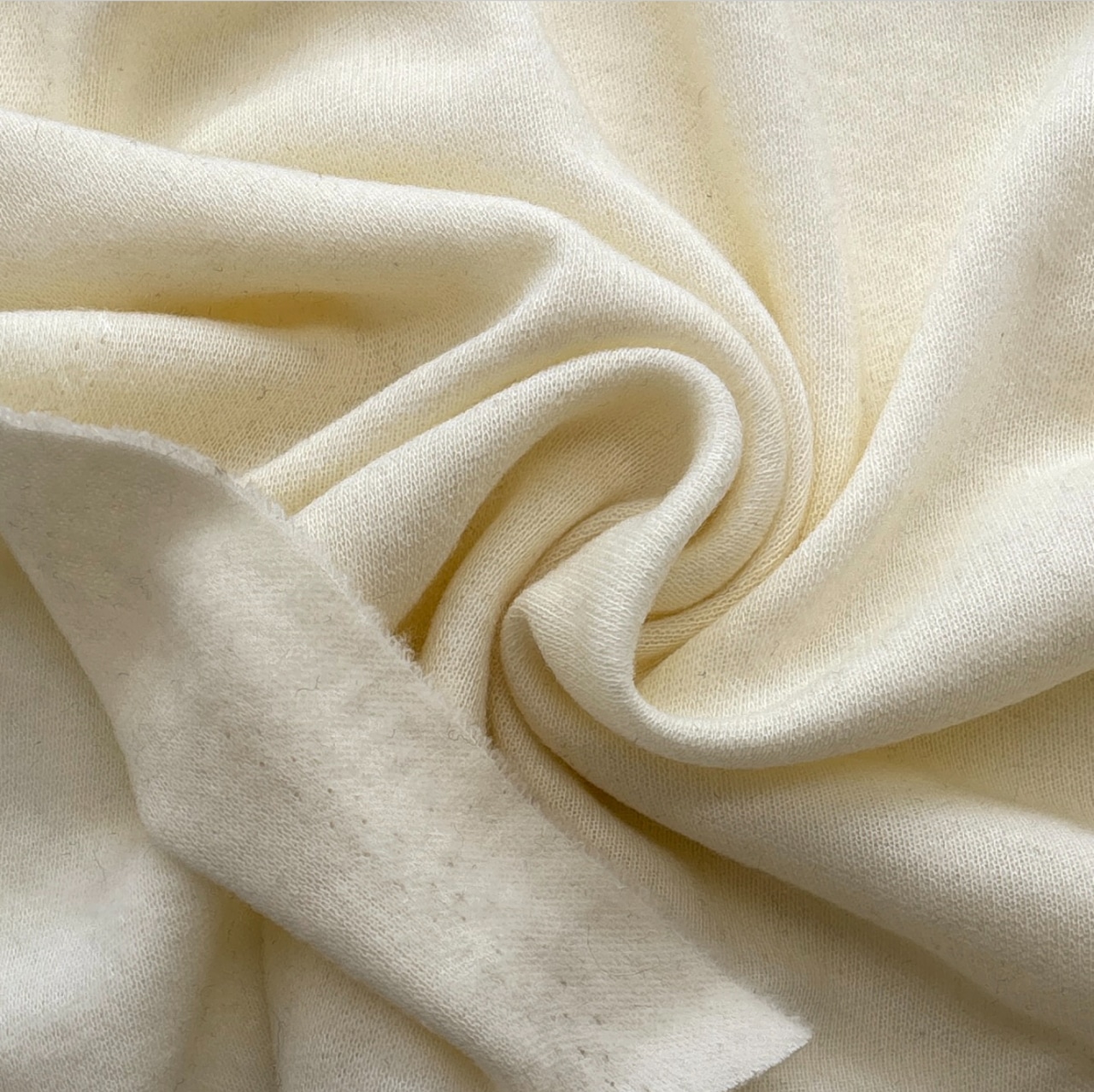 ★CT185◆オーダー1m単位◆アクリル混弱裏起毛ニット生地◆アイボリー