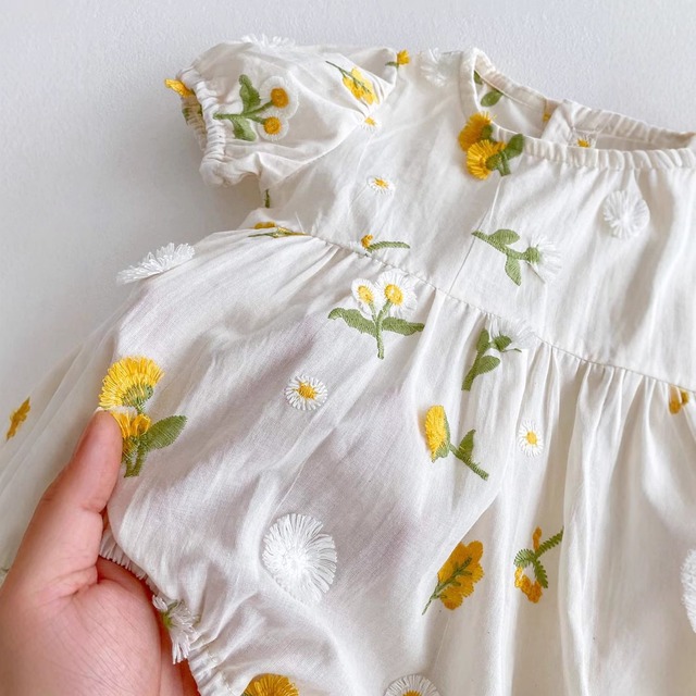 【BABY】タンポポフラワー刺繍パフスリーブロンパース - 5