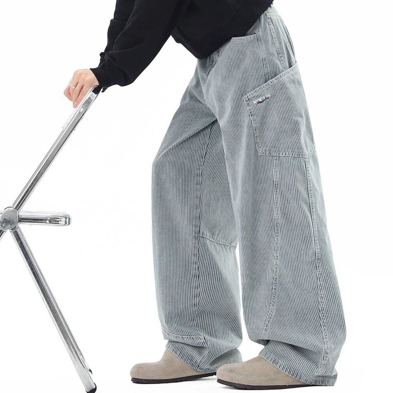ヒッコリーアークパネルルーズフォルムパンツ 1col   A00315