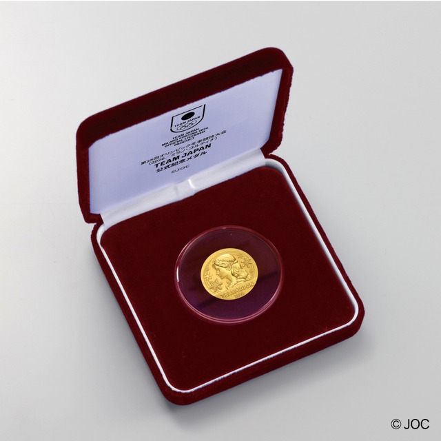 第25回オリンピック冬季競技大会（2026/ミラノ・コルティナ）TEAM JAPAN公式記念メダル　②純金製メダル
