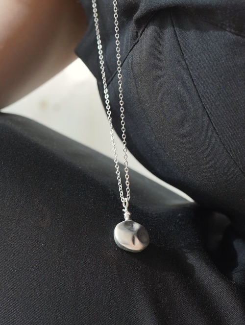 MELT NECKLACE