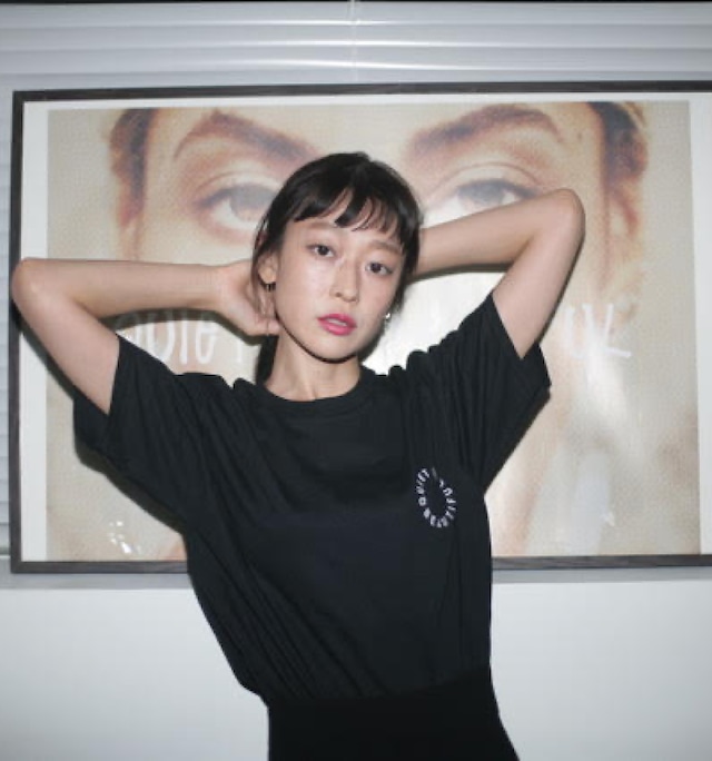 「Quiet is beautiful」Black T-shirt