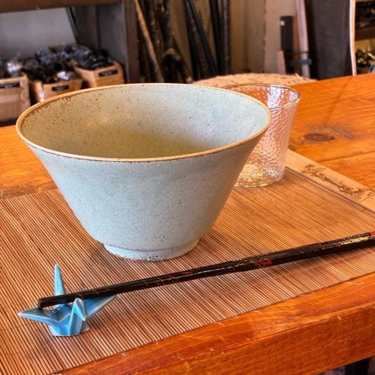 Mino ware PLAIN Warped bowl 16cm 3color　美濃焼　プレーン　反り丼　全3色　ホワイト　ミント　レモン　電子レンジ可　食洗機可　麺鉢　サラダボウル