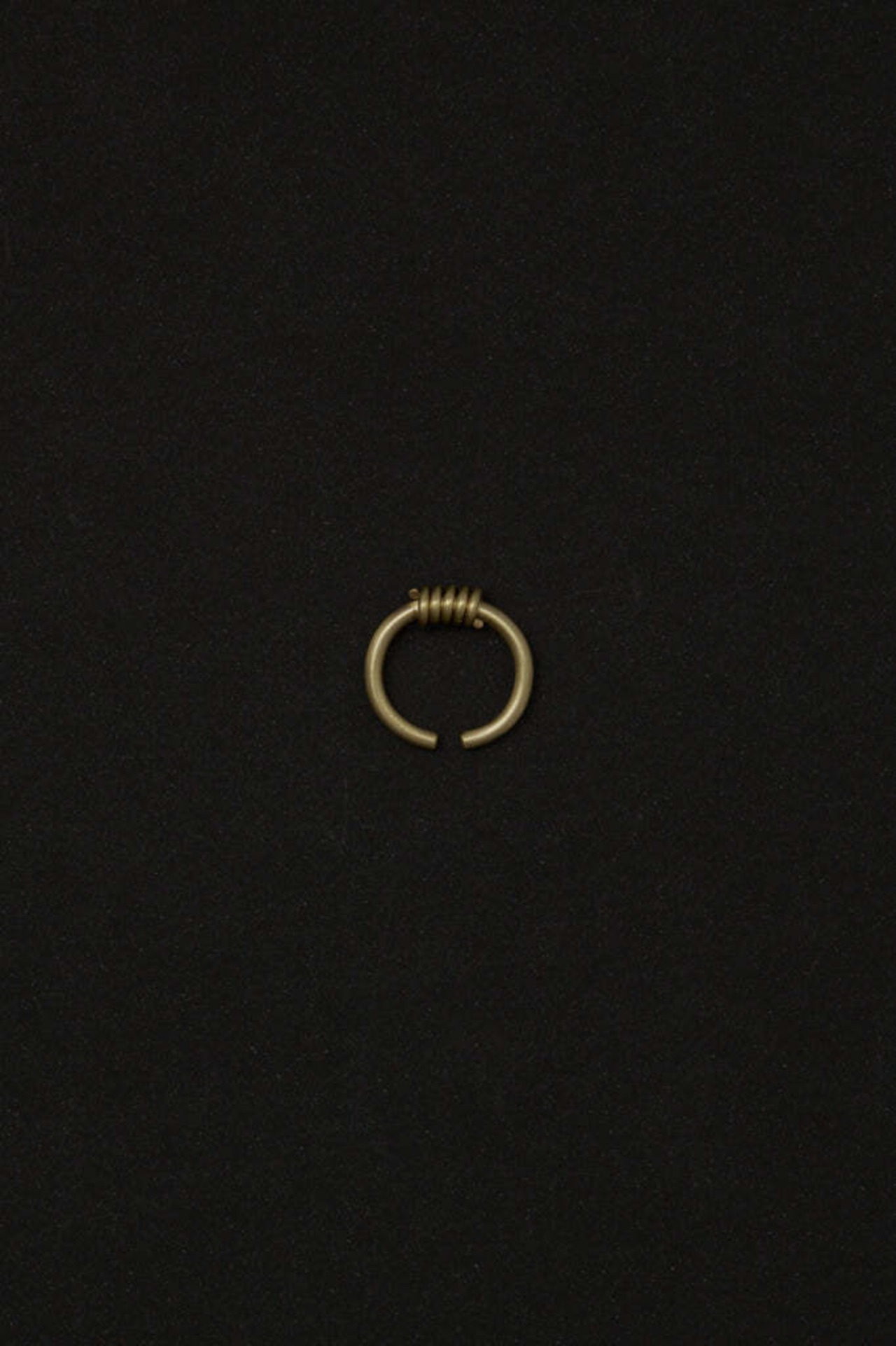 _Fot - round wire ring _ coil :brass|真鍮製リング/コイルデザイン/イヤーカフ兼用/約12〜13号/日本製