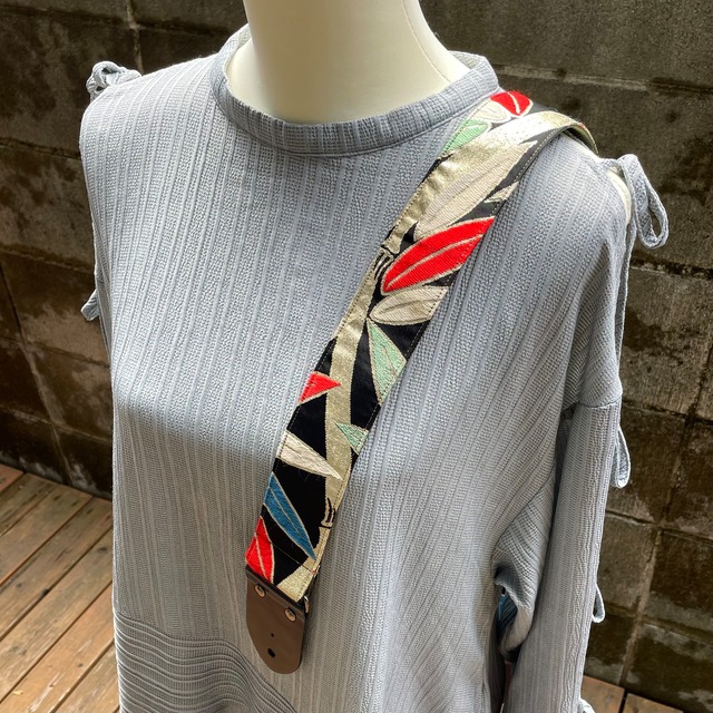 古着物帯バンブーギターストラップ　カーキ