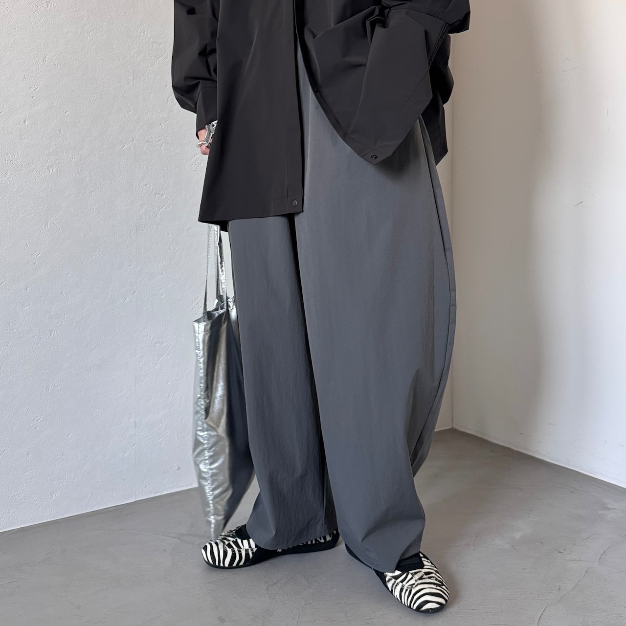 クールタッチコクーンイージーPT/チャコールグレー