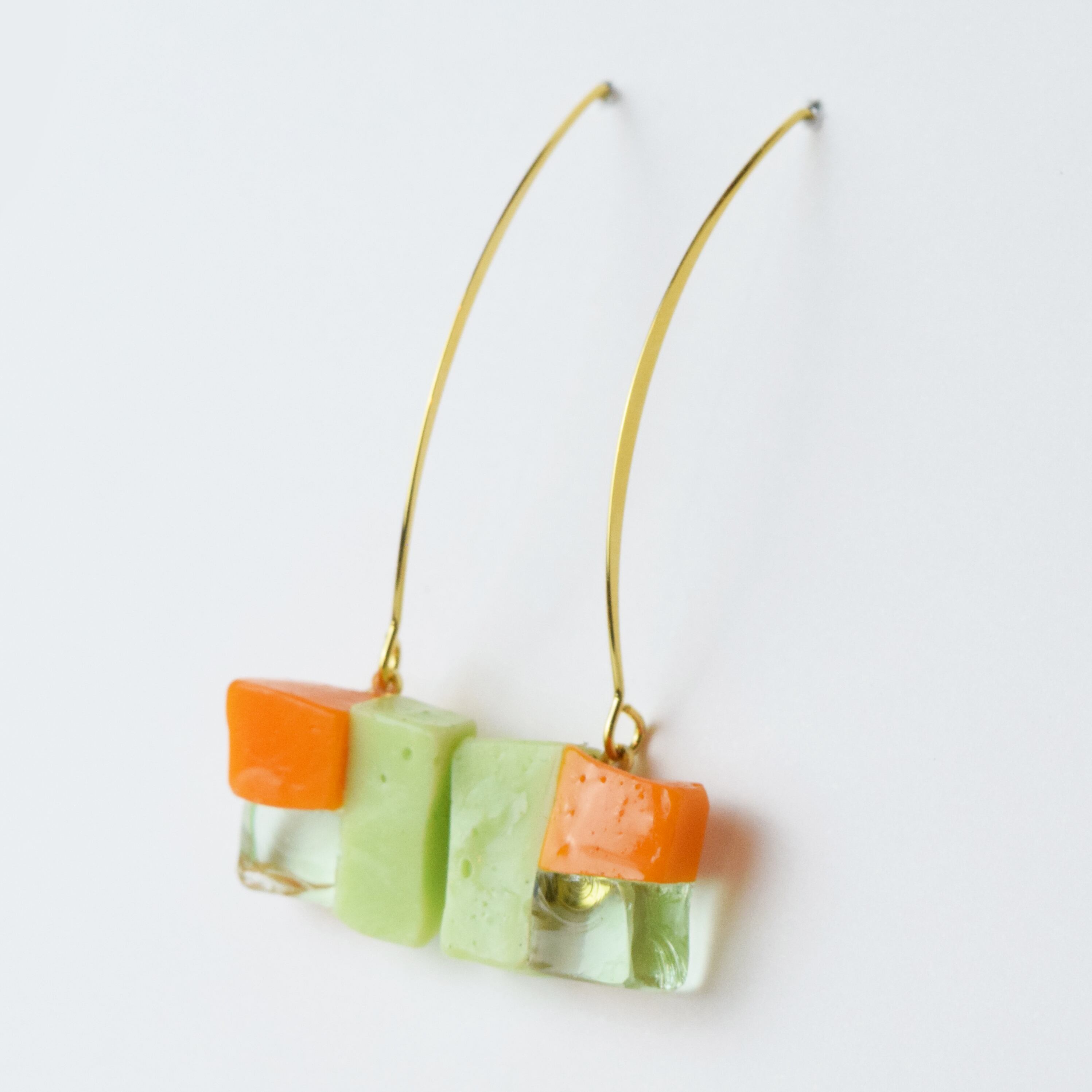 【ベーシック】ロングピアスM　オレンジ×黄緑×緑クリア