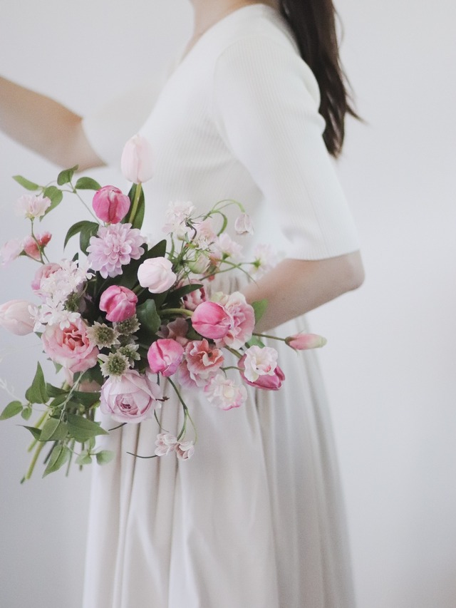 〈完成品販売ブーケ〉white round artificial flower bouquet