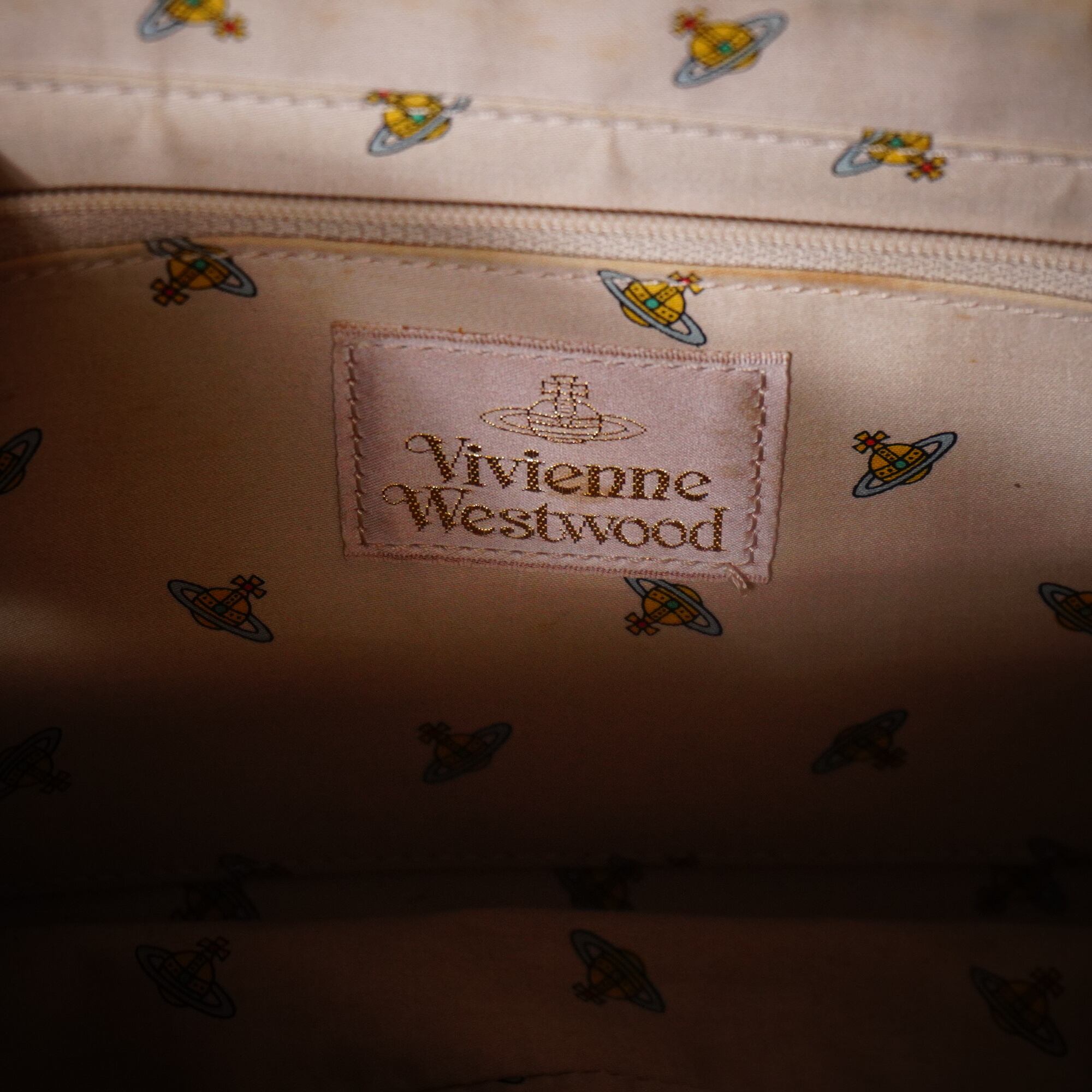 Vivienne Westwood】ヴィヴィアンウエストウッド ゴールドオーブ
