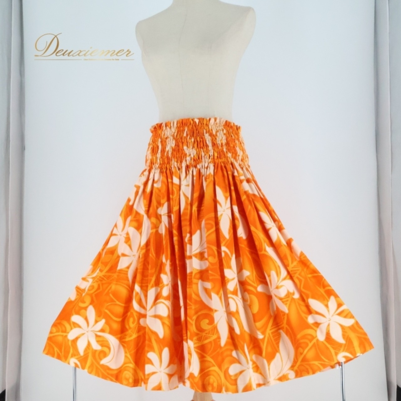 フラダンス 衣装 パウスカート セキノレーシングスポーツ オレンジ系 日本製 シングル ティアレ柄 ツーカラー かわいい 鮮やか 華やか 明るい 橙 白 ハワイアン アロハ ハワイアンプリント フラ ダンス レッスン 練習 フラダンス用スカート おしゃれ 花柄