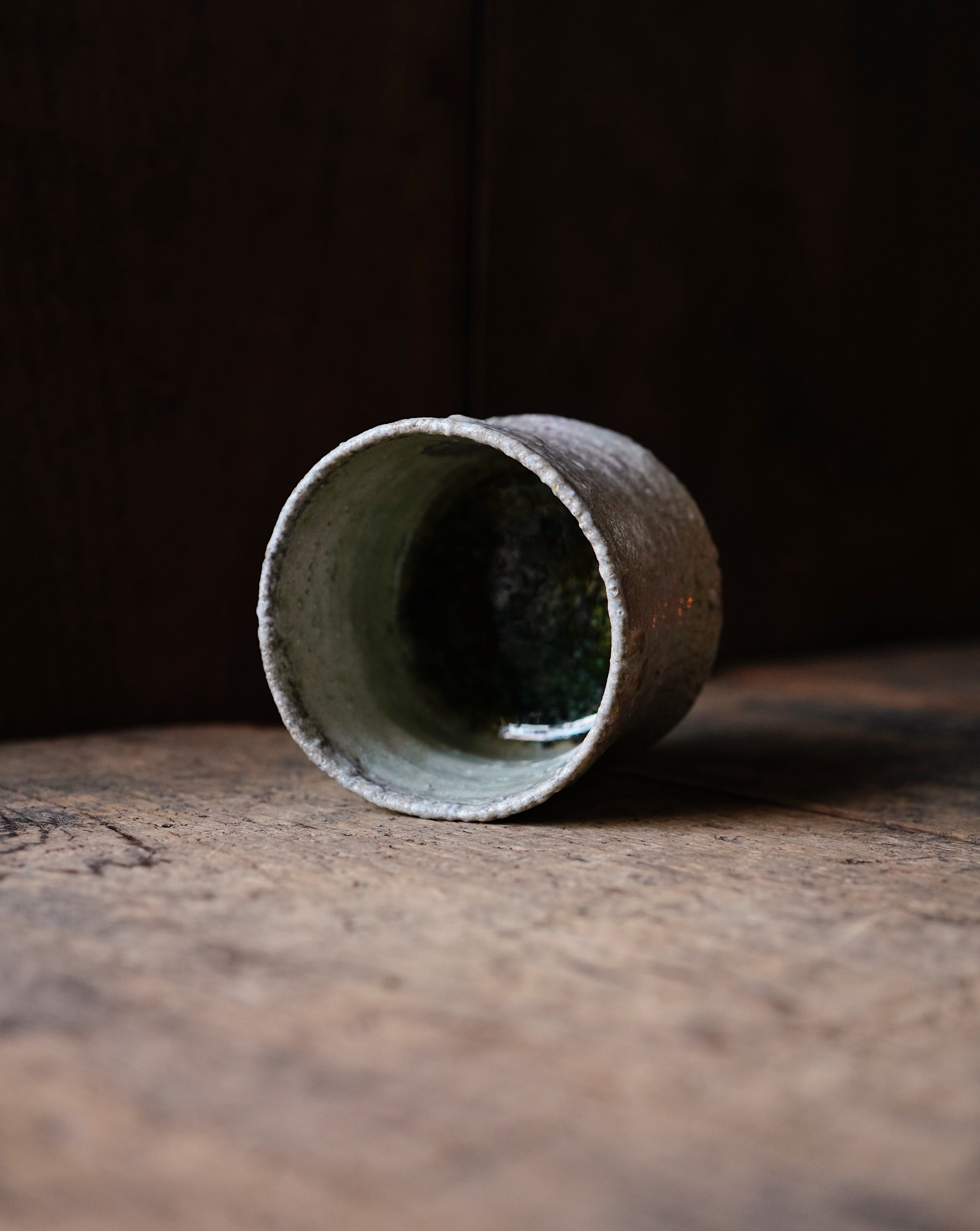 うぱたん 灰被むち湯呑 / うーたん・うしろ | hitsujitoyagi