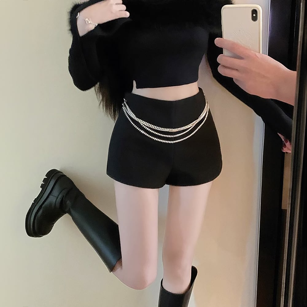 全2色 ビジューチェーン付きショートパンツ 飾り付き ショートパンツ