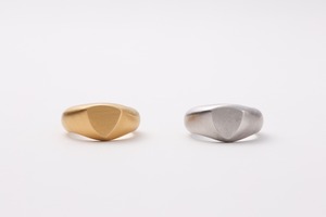 RSR-6 triangle signet ring