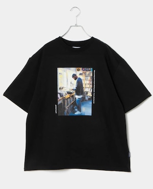 【APPLEBUM】アップルバム “DIGGER” T-SHIRT (BLACK)  メンズTシャツ