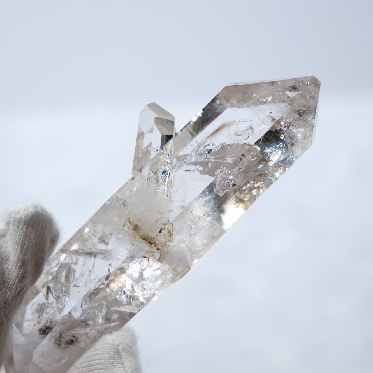 ブランドバーグ ゴボボセブ クォーツ / 原石 標本【C_3】