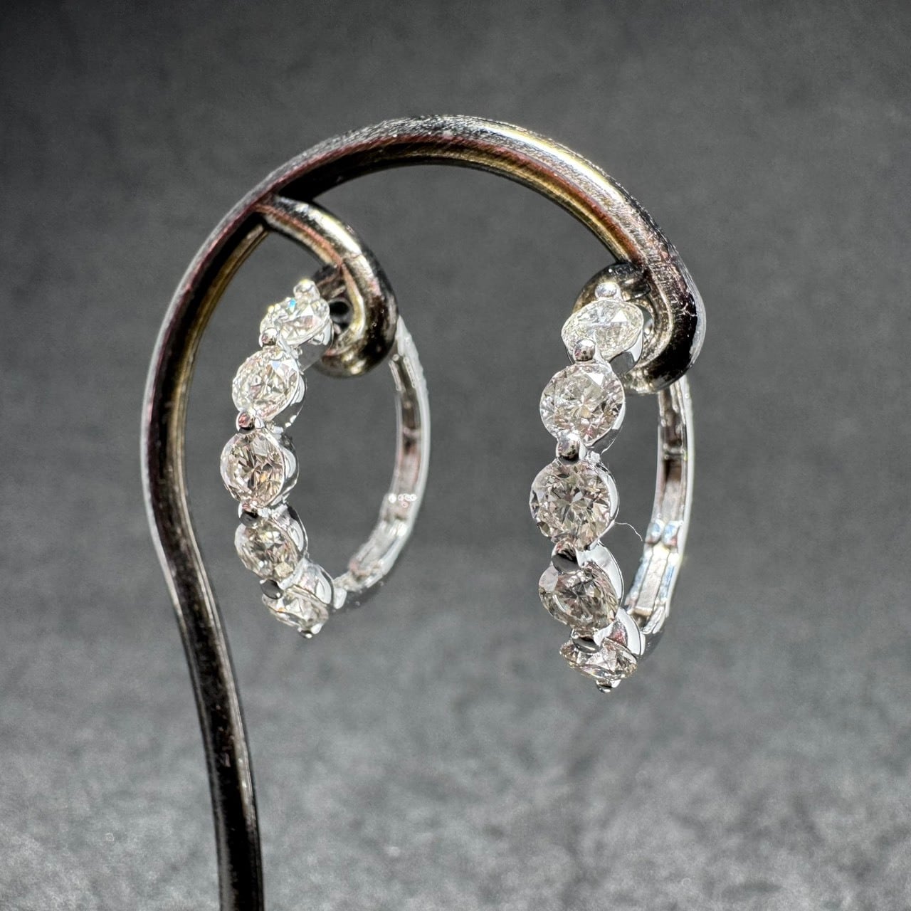 ピアス | カオキ | 日本最大級の品揃えを誇るダイヤモンドジュエリー専門店