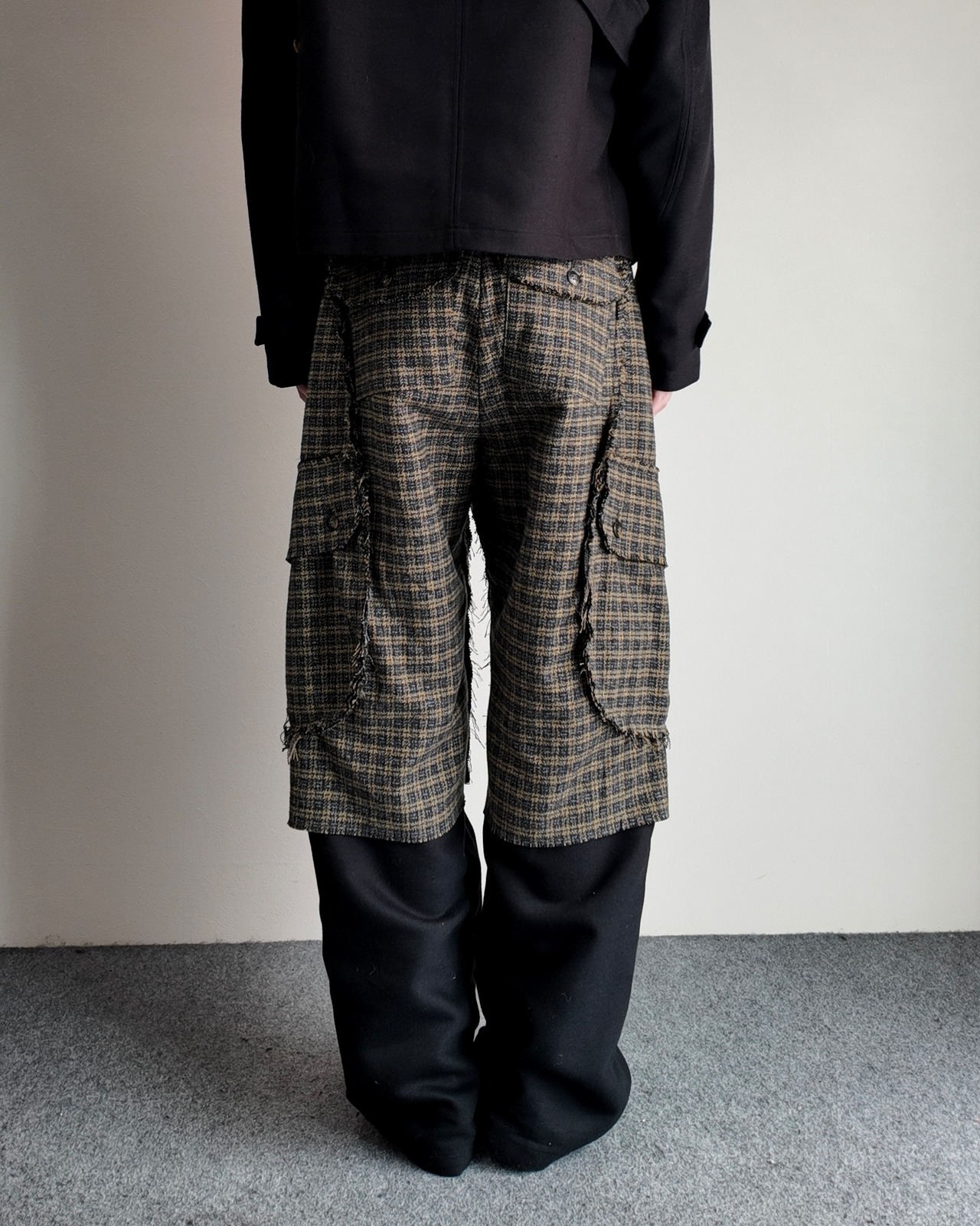 【26/AW STRONGTHE】MOSS / LAYERED POUCH CARGO PANTS