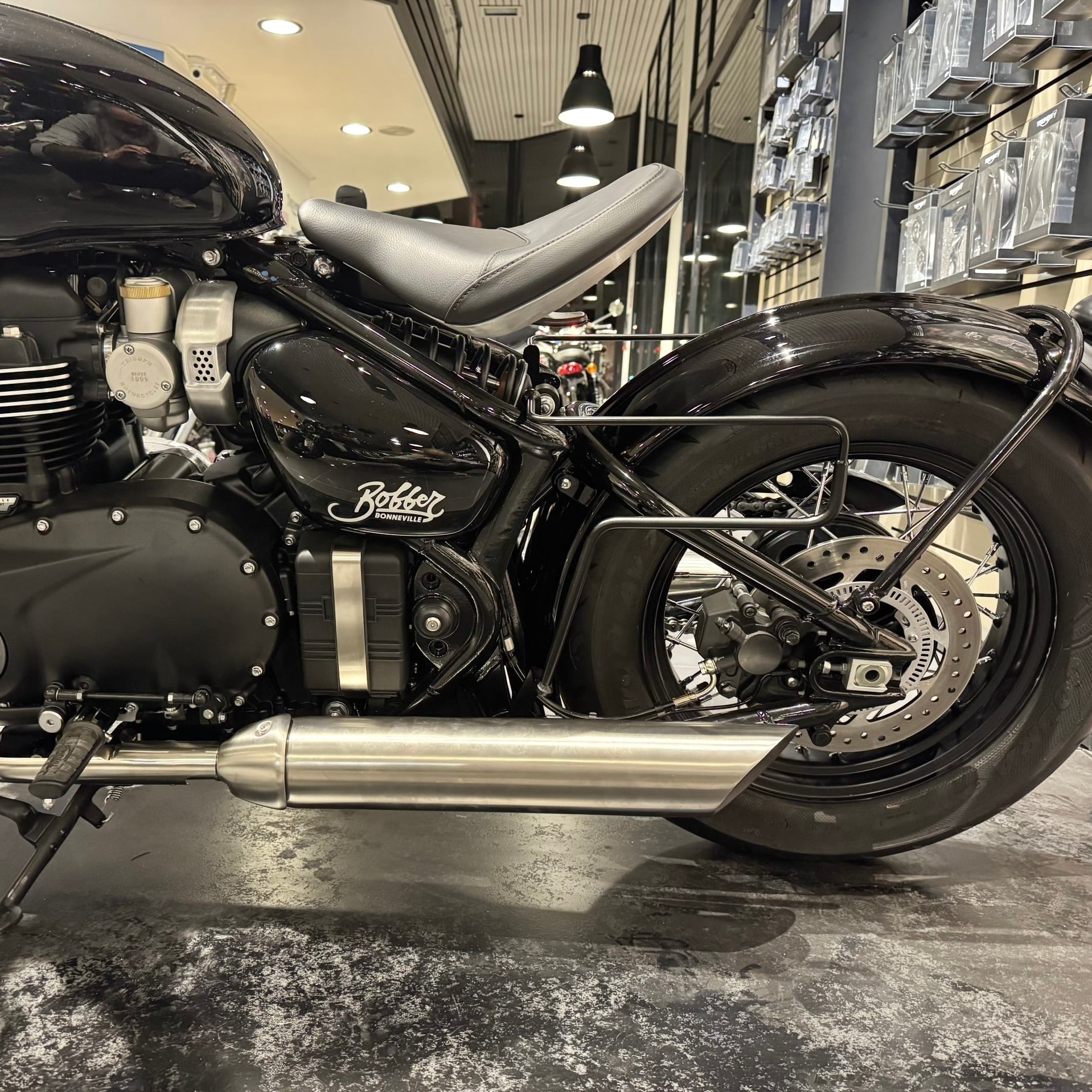 TRIUMPH ボンネビル ボバー 用ブラケット 左右セット Klickfix対応