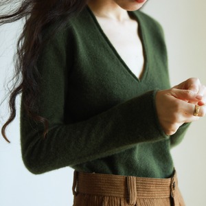 Vネッククレパスニット K0407