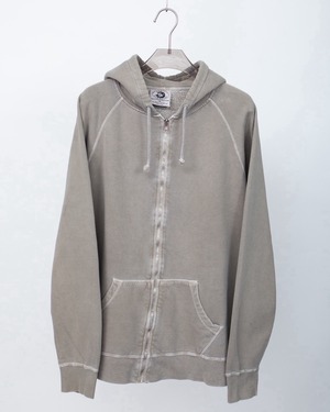 garment dye zip up hoodie