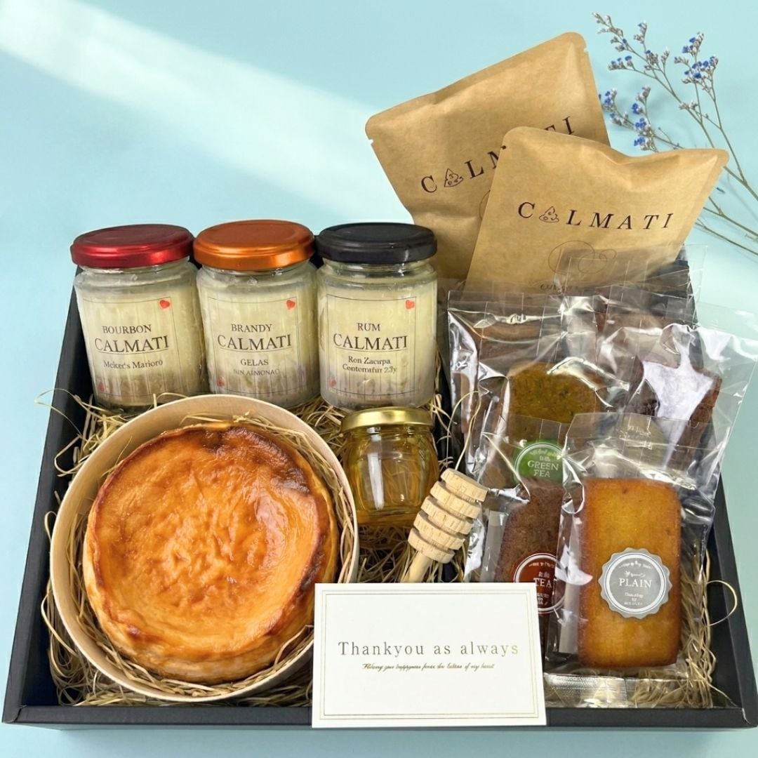 内祝いにぴったり】今治タオルとスイーツ詰め合わせBOX｜チーズケーキ
