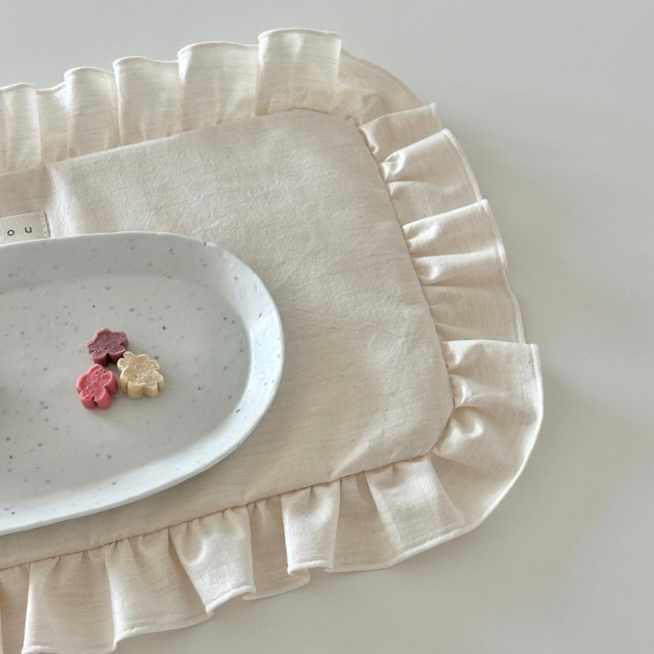 【即納】フリル ミールマット｜ナチュラルリネン - 1