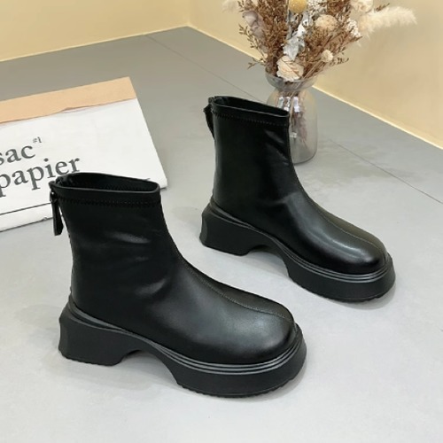 ショートブーツ レディース ブーツ 靴 シューズ ラウンドトゥ 厚底ブーツ バックジッパー シンプル 無地 カジュアル お出かけ おしゃれ 履きやすい 歩きやすい 疲れにくい ファッション 秋冬