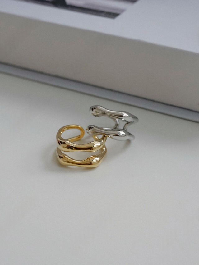 Sculptural Double Line Ring