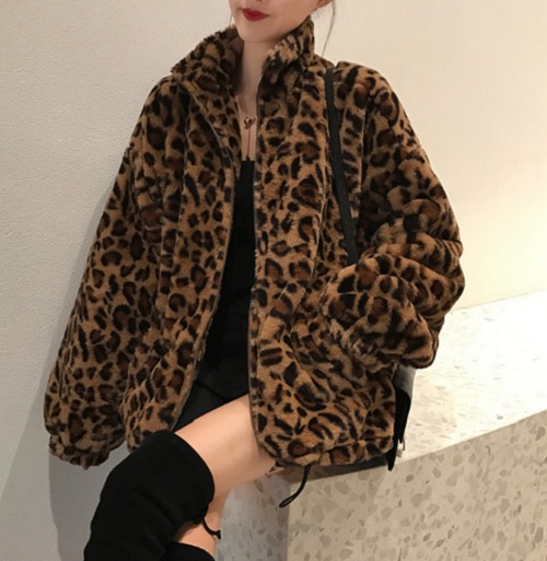 ファーコート レオパード ヒョウ柄 韓国 レディース 大きいサイズ もこもこ アウター 羽織り ジャケット アニマル柄 長袖 冬ア ウター 暖かい 秋冬物 豹柄 ブルゾン ファーコート レオパード