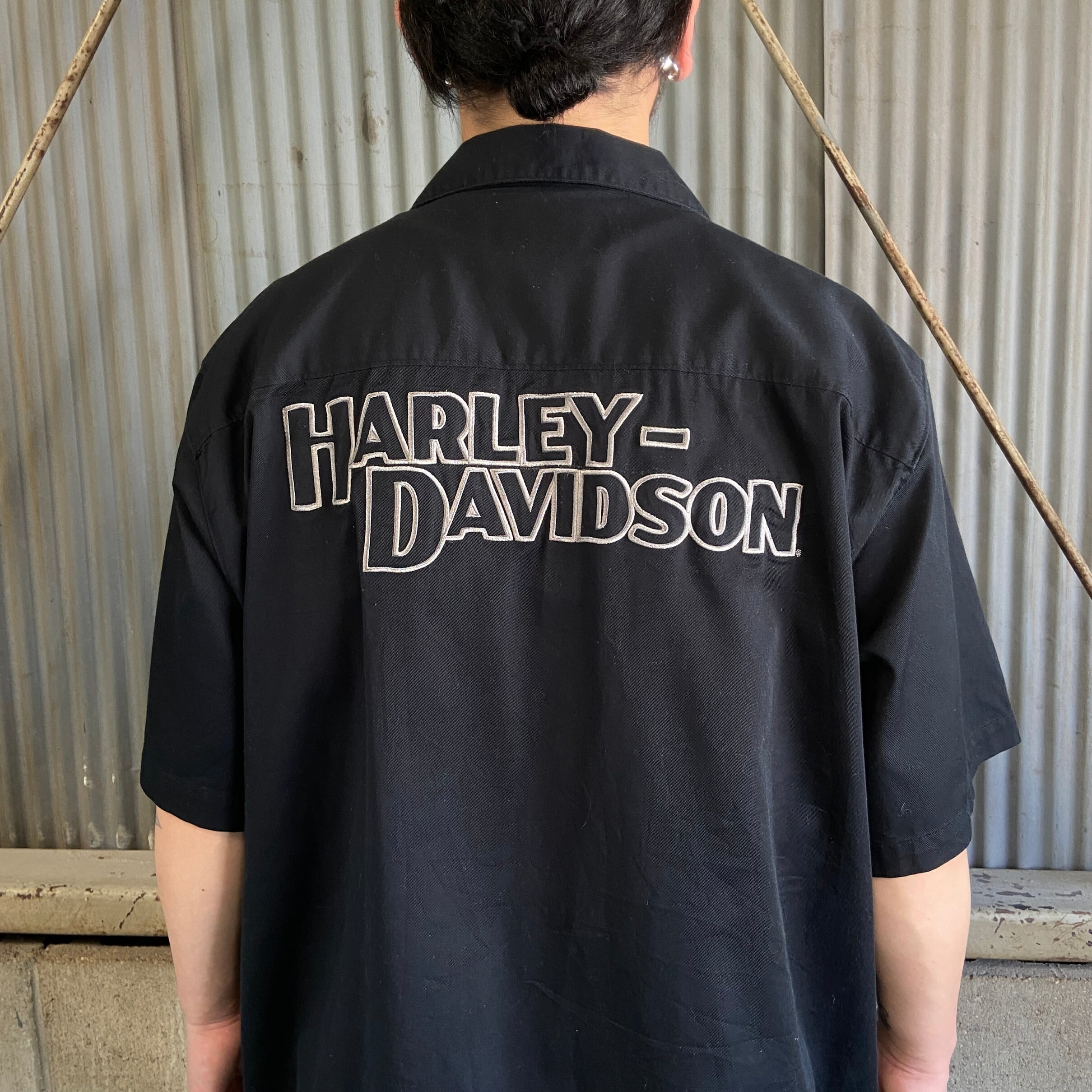 Harley-Davidson ハーレーダビッドソン バックロゴ刺繍 ワッペン 半袖 開襟シャツ メンズXL相当 古着 オープンカラー ボックスシャツ  カーキグリーン×ブラック 緑 黒 ライン【半袖シャツ】【PS0707】 | cave 古着屋【公式】古着通販サイト