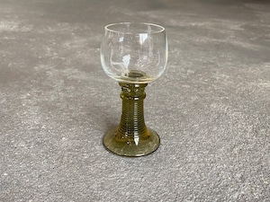 〈vintage〉green wine glass