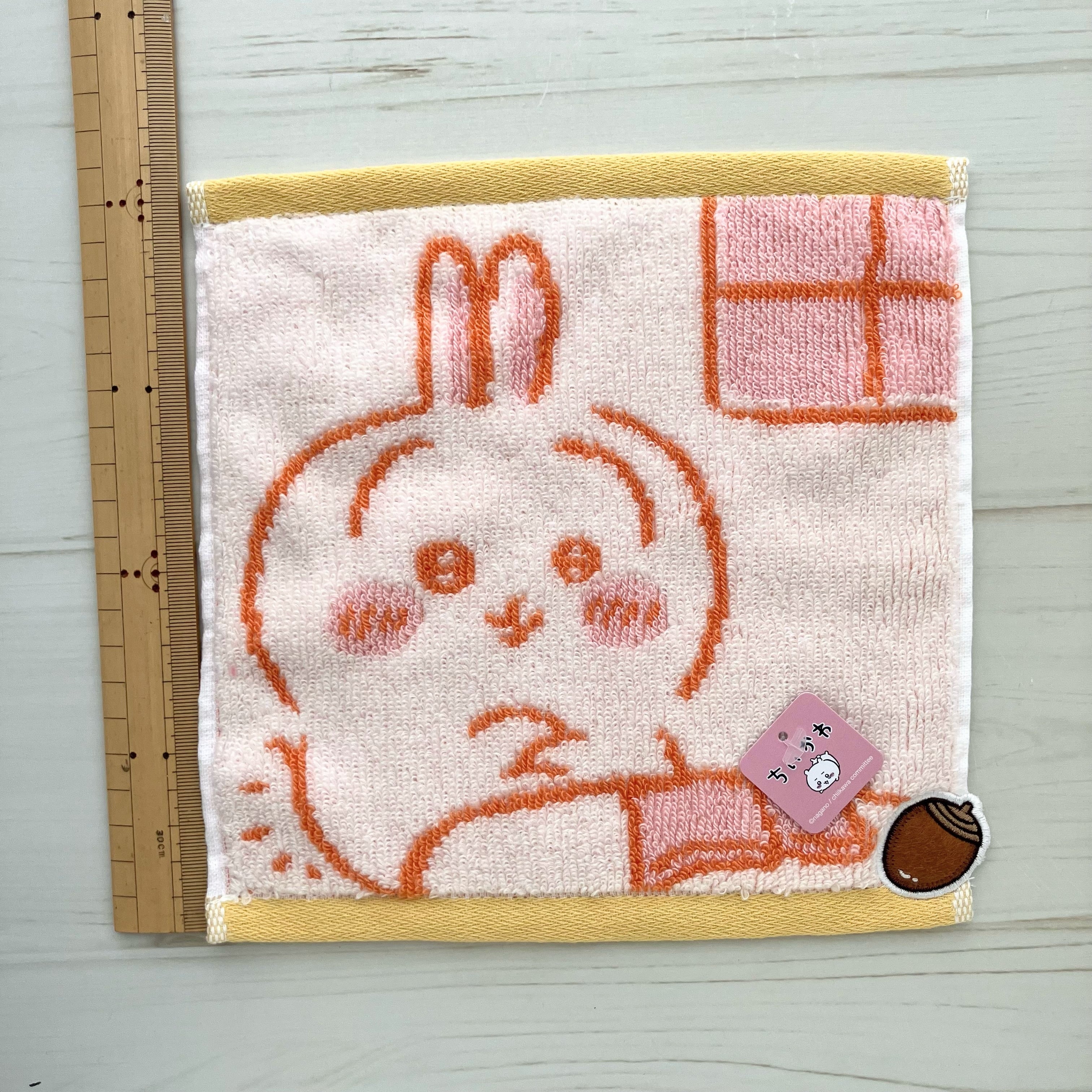 ちいかわ タオルハンカチ 20cm×20cm おうち うさぎ イエロー | 京都の 
