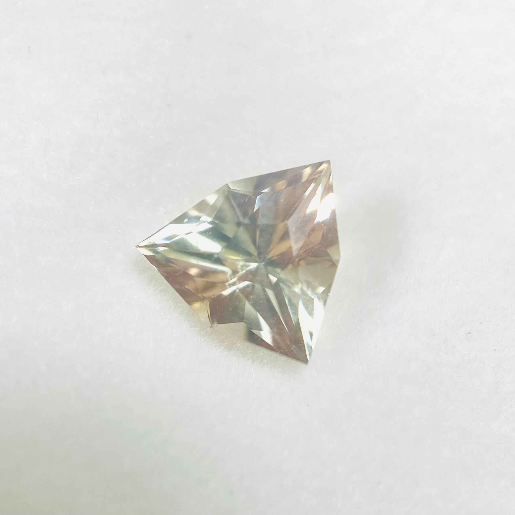 繊細 オレゴンサンストーン