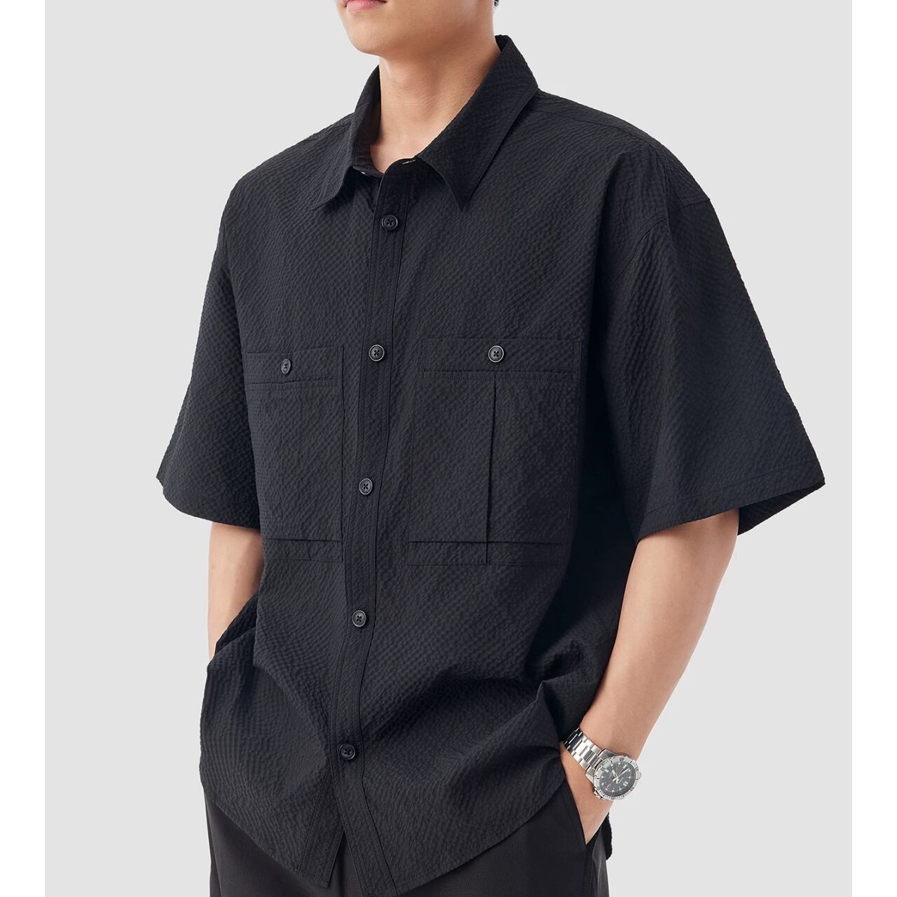 パッチポケット付き レギュラーシルエット ボタンダウンシャツ 00213