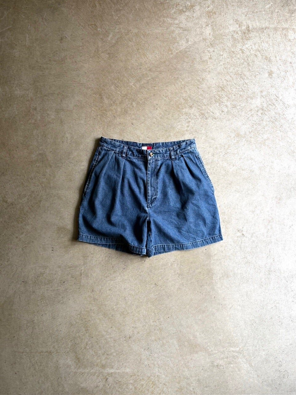 90's TOMMY HILFIGER “DENIM SHORT PANTS”