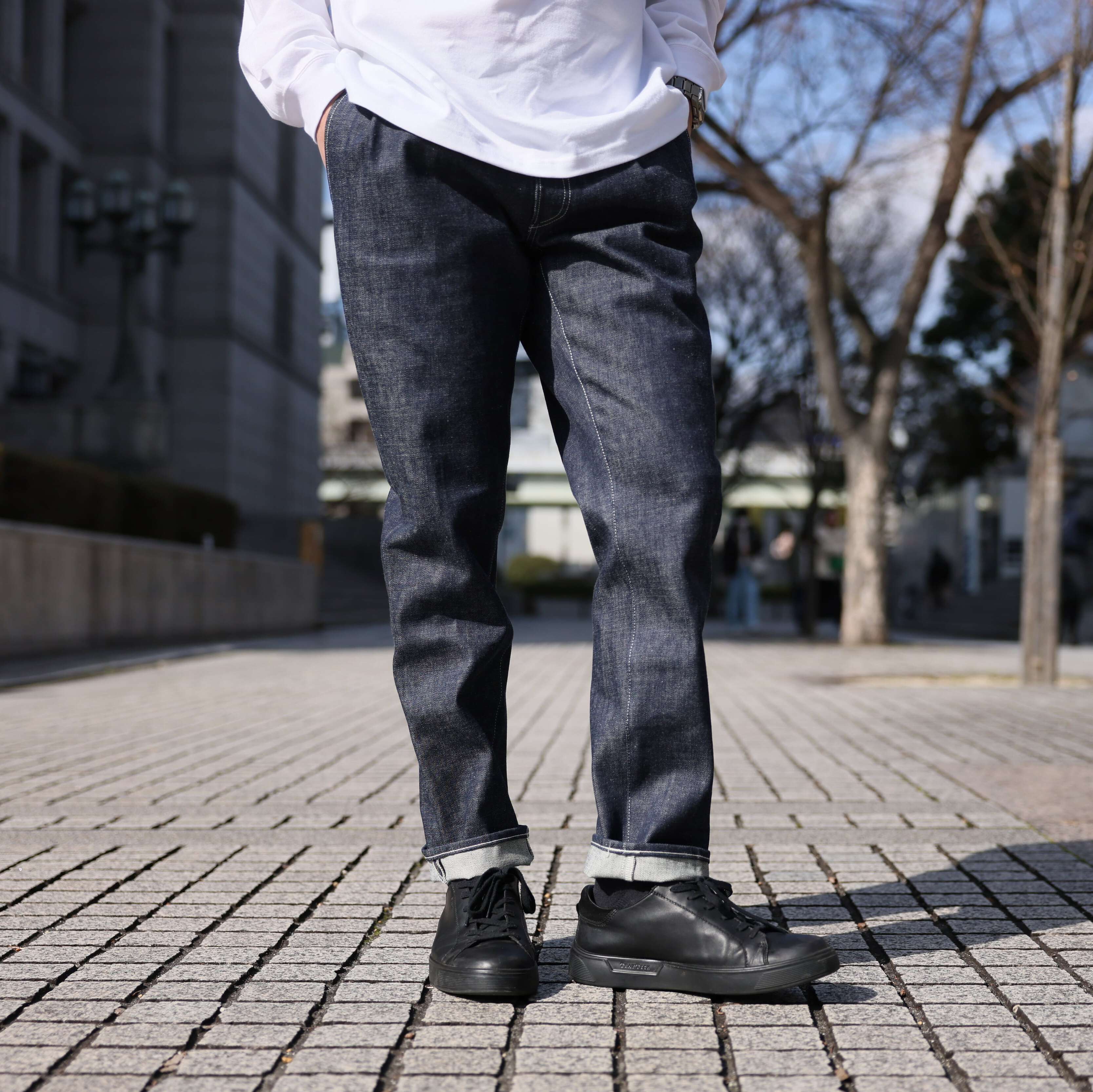 50年後も着たい「大人のスラックスデニム」(セットアップ)