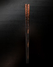 梨地螺鈿箸「霞」｜金の霞と螺鈿がきらめく高級箸（日本製）