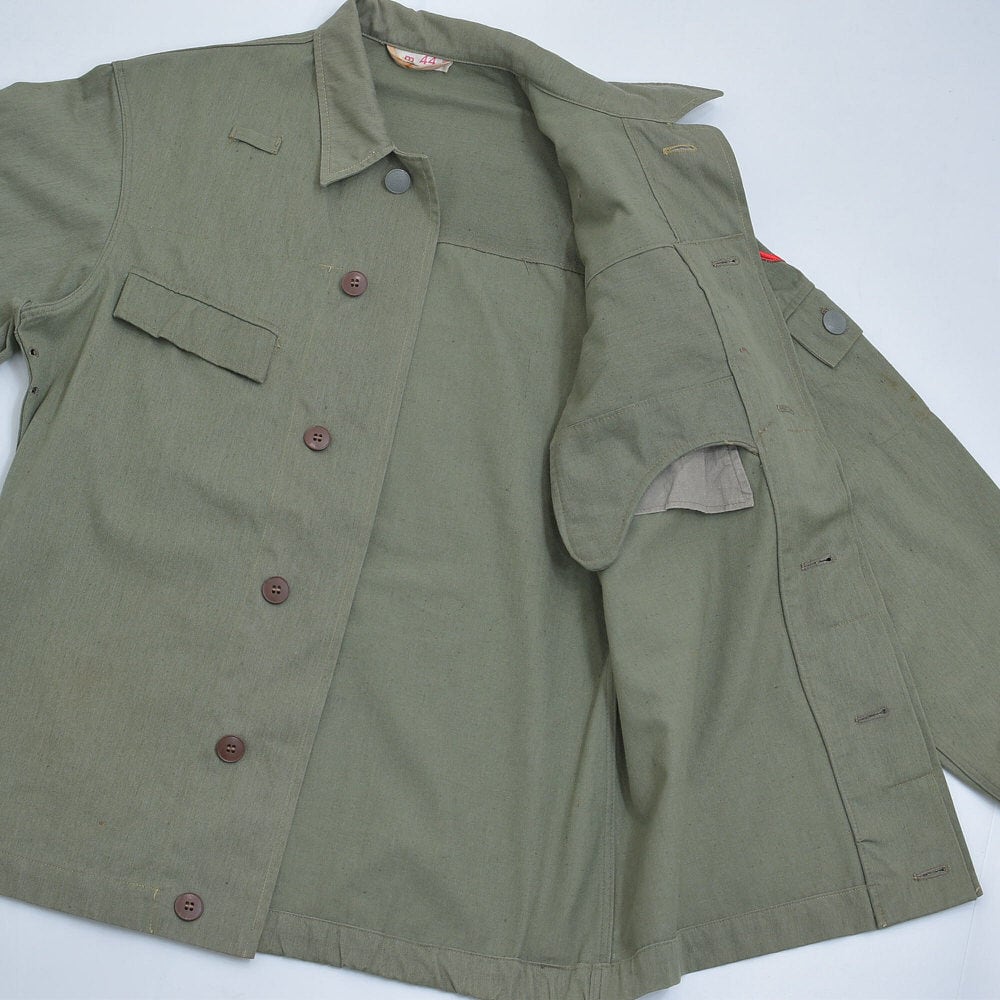 東ドイツ軍 ベスト ユーロヴィンテージ military ミリタリー US Vintage 東ドイツ軍 フィールドジャケットミリタリーシャツ チェンジ